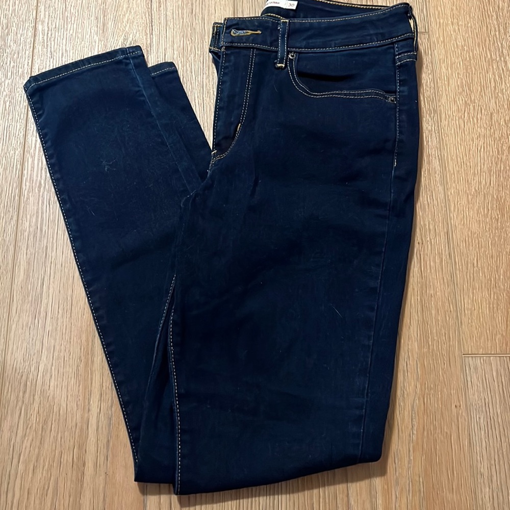 Levi’s 721 High Rise Skinny